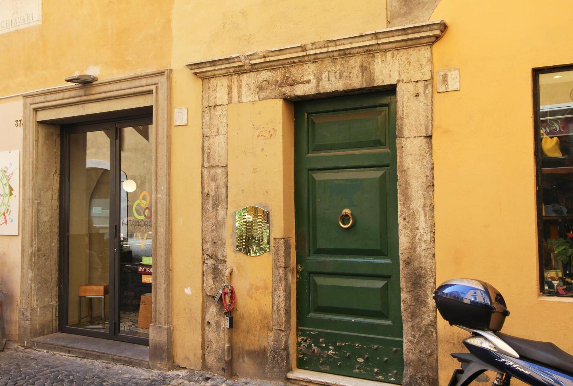Campo De Fiori - Loft In Originario Anfiteatro Romano מראה חיצוני תמונה